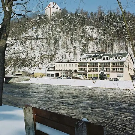Am Schlossberg Hotell